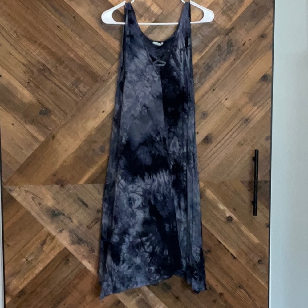 Navy and grey tie-dye beach cover up.